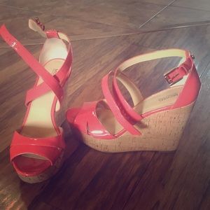 Michael kors pink wedges